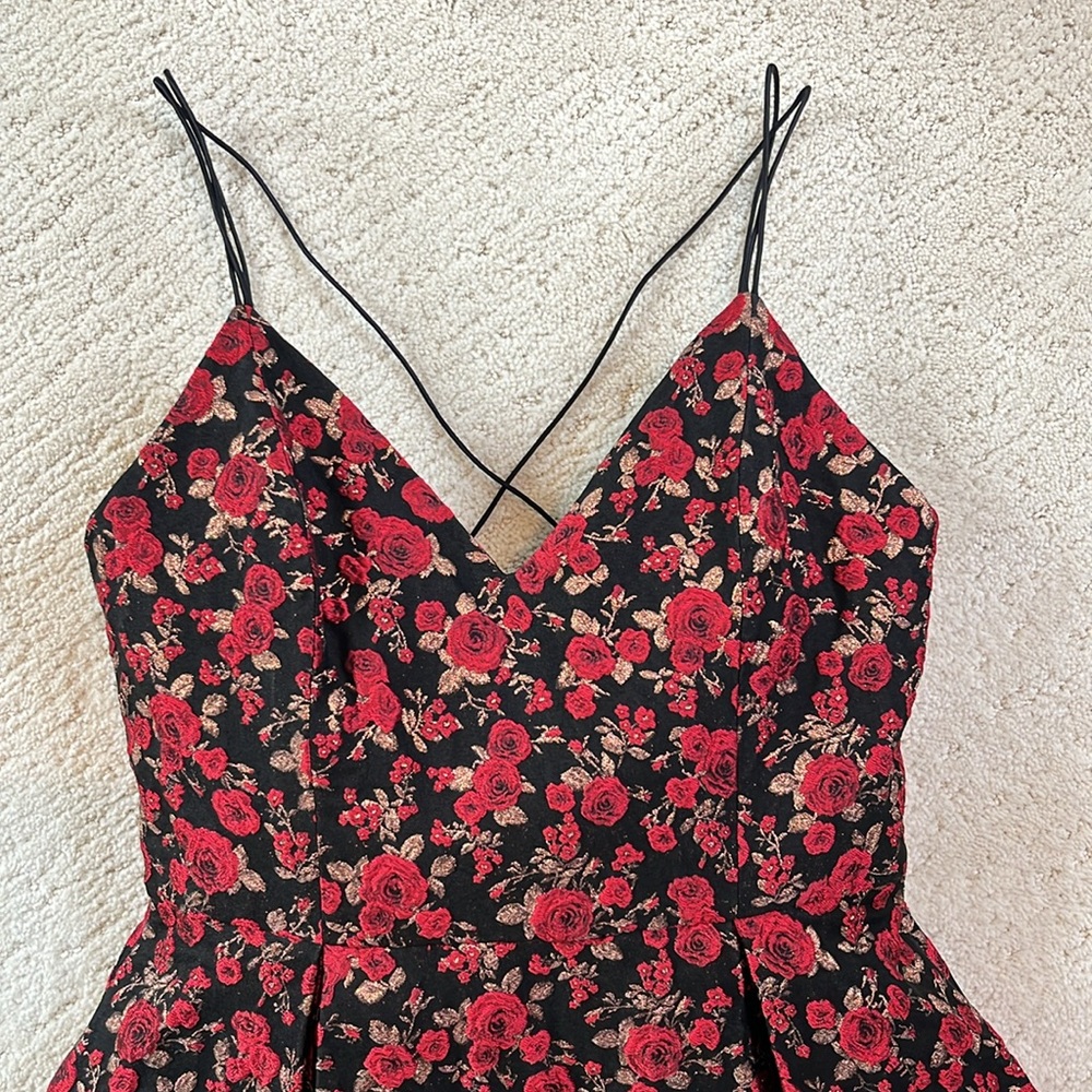 Alice + Olivia Floral Brocade Gown - Picture 2 of 16